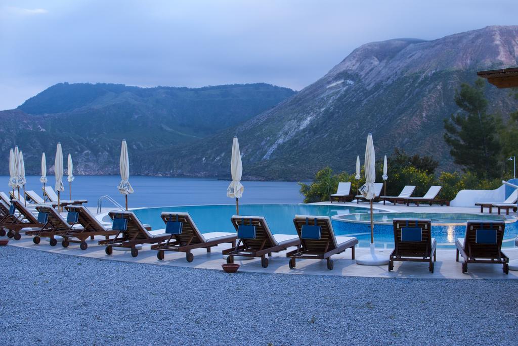 Vulcano Blu Residence Lipari  Exterior photo